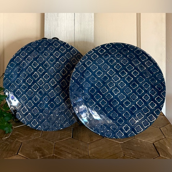 Threshold Set/2 “Mer Blue” Dinner Plates, 10.5”, Blue & Cream - Picture 8 of 8